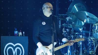 The Smashing Pumpkins announce The World Is a Vampire Australian festival with Jane's Addiction