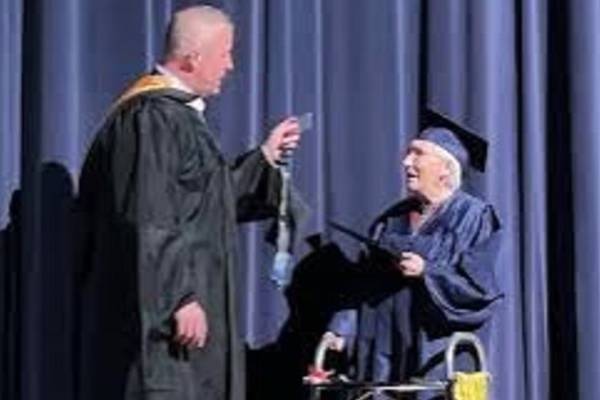 100-year-old New York woman receives high school diploma