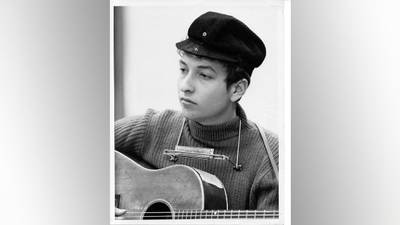 Bob Dylan’s love letters sell for close to $670,000