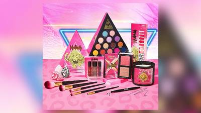 Makeup-mania! Def Leppard launches limited-edition cosmetics line