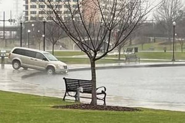Big splash: Man, 91, mistakes Alabama pond for parking lot, police say