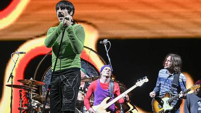 Red Hot Chili Peppers add fall headlining US tour date
