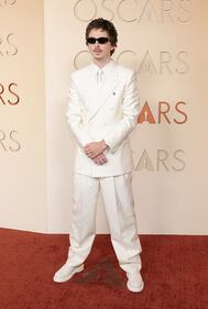 Oscars red carpet