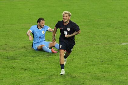 USMNT Uruguay Raymond James Stadium Ray Jay