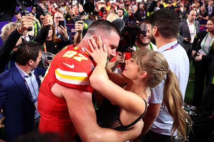 Taylor Swift, Travis Kelce