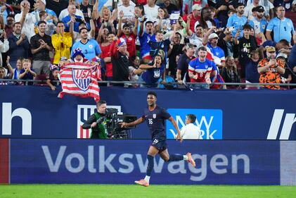 USMNT Uruguay Raymond James Stadium Ray Jay