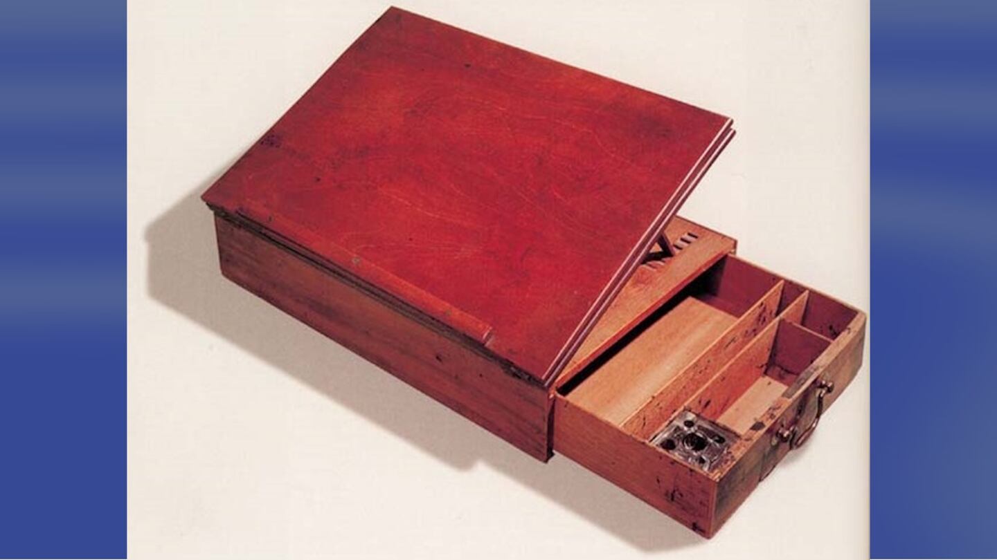 Thomas Jefferson wrote the draft of the Declaration of Independence on this device.